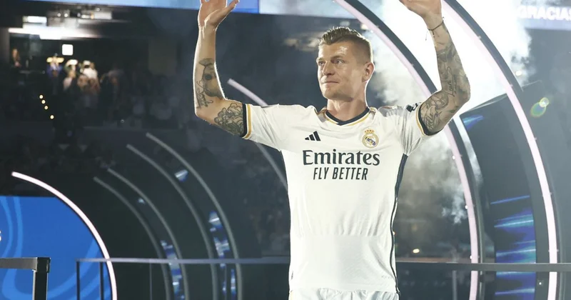 Kroos: “Hətta “Real”ın qızıl nəslinin çətin günləri olub”