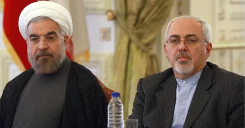 Saxlanıldığı bildirilən Ruhani və Zərif başsağlığı mərasimində göründülər