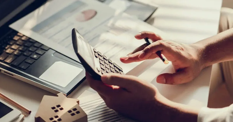 В Азербайджане спорят о налоге на нежилую недвижимость