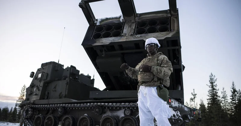 Финляндия примет участие в военных учениях НАТО