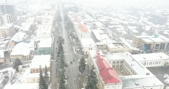 Xankəndidə yollar buz bağladı: FHN hərəkətə keçdi Video