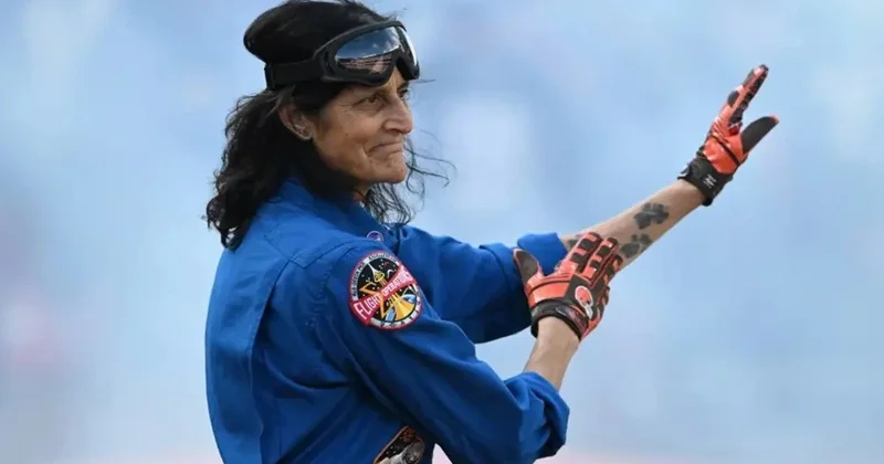 Bir həftəlik getdi, kosmosda 9 ay qaldı Rekord qıran astronavt təqaüdə çıxdı