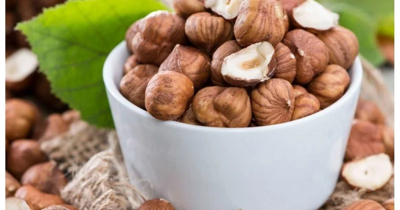 Азербайджан стал больше зарабатывать на экспорте орехов