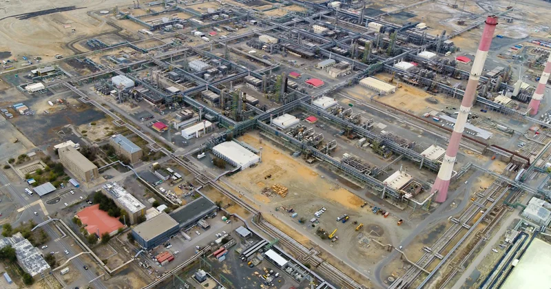 Казахстан приостановил поставки нефти