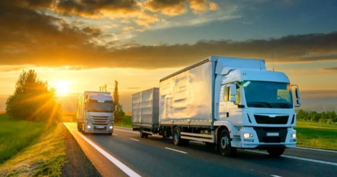 Naxçıvanda yük və sərnişin daşınması artdı