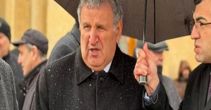 Hər çətir yeni vəzifə sınağıdır İsa Həbibbəylinin Çətir əhvalatı niyə bu qədər müzakirə olundu?