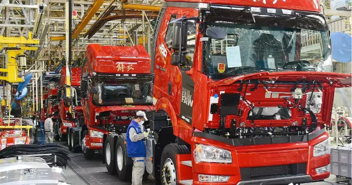 Çində Dizel mühərrikli yük avtomobillərinin sayı azalır