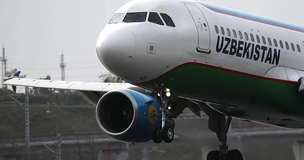 122 sərnişini olan Özbəkistan təyyarəsi qəza enişi etdi