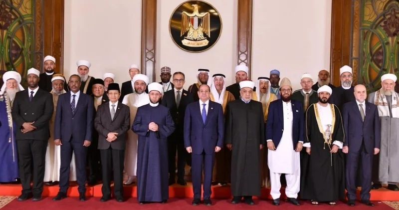 Dini Komitənin sədri Misir Prezidenti ilə görüşdə iştirak edib