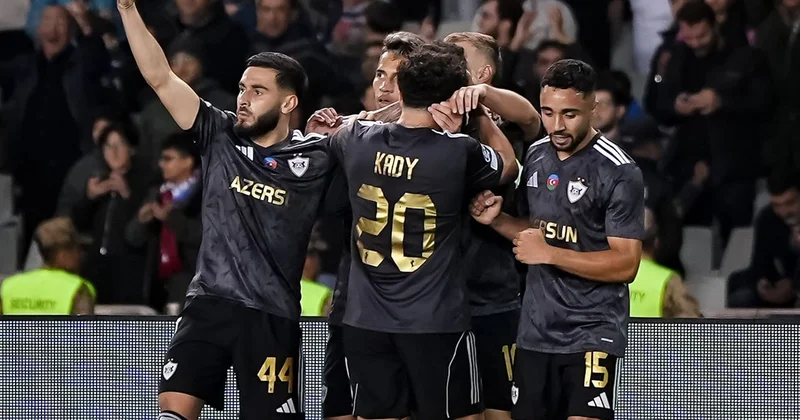 “Qarabağ” “Ayntraxt” matçı BAŞLADI CANLI