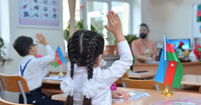 Учебный процесс в Азербайджане не прерывается из за непогоды Minval Politika