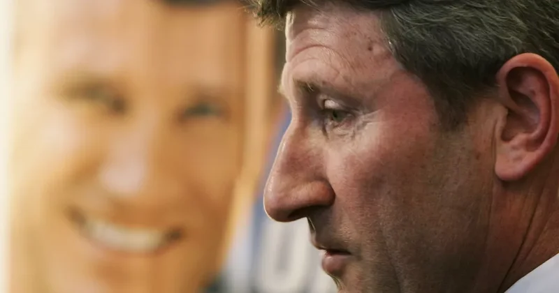 Лидер Движения за Францию призвал страну выйти из ЕС