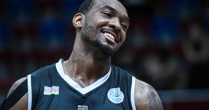 Эдвард ПОЛАЙТ: Если Нефтчи покажем свою игру и сведет ошибки к минимуму, то обыграет любую команду