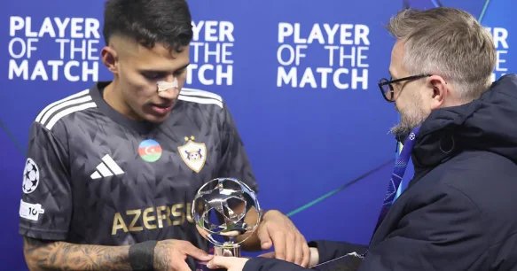 Назван лучший игрок матча "Карабах" "Айнтрахт" ВИДЕО