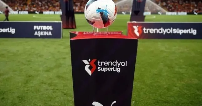 Türkiyə superliqasında matçların tarixi dəyişdirildi