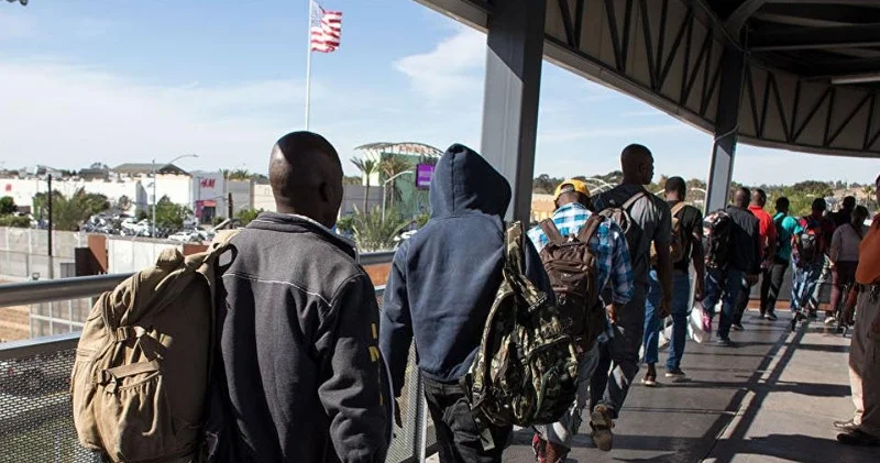 ABŞ 44 Özbəkistan vətəndaşını deportasiya etdi