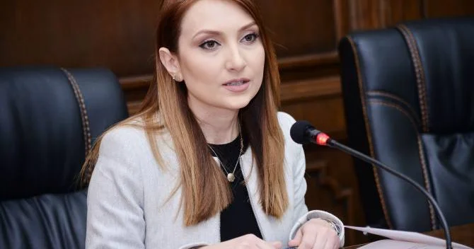 Макунц вместо Симонян