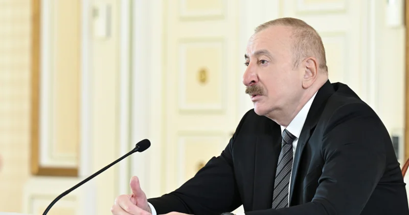 Ильхам Алиев поздравил Карабах