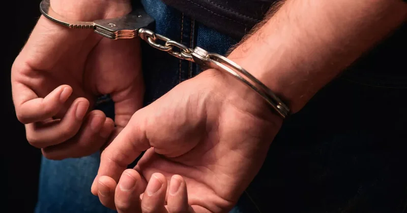 В Краснодарском крае России задержали двух заместителей министра транспорта