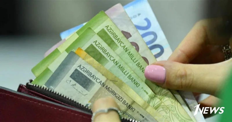 В Азербайджане минимальная зарплата будет пересматриваться не реже одного раза в год