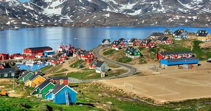 Alman siyasətçi Danimarkaya Qrenlandiyanı 1 trilyon dollara satmağı tövsiyə etdi