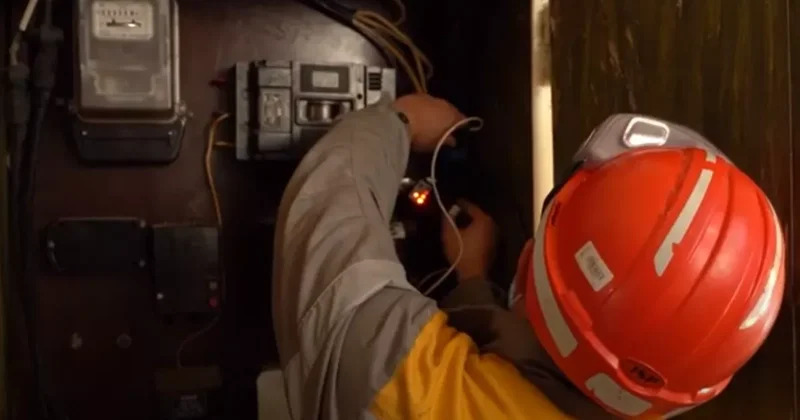 В Киеве аварийные слесари работают в экстремальных условиях: сотрудники погибают от переутомления