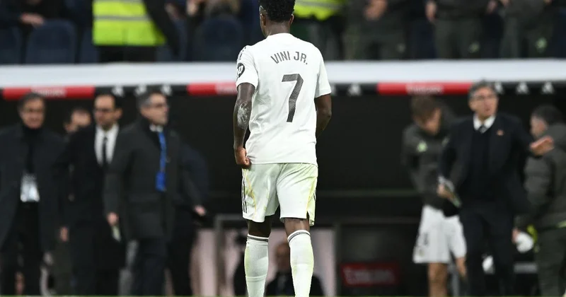 Vinisius Ronaldunun rekorduna doğru irəliləyir