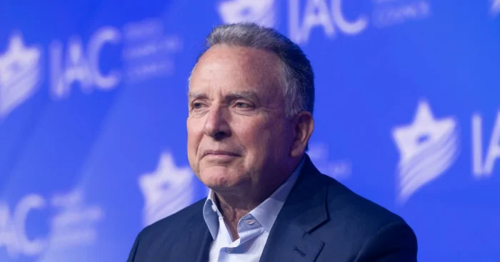 CNBC: “Uitkoff Putinlə görüşəcək”