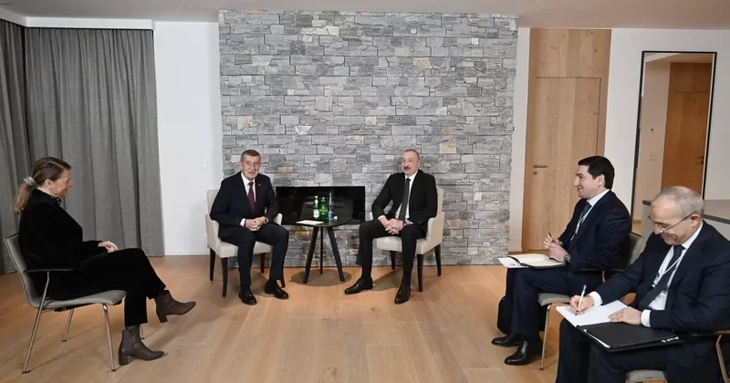 Ильхам Алиев пригласил Андрея Бабиша в Азербайджан ФОТО