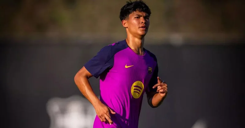 Baş məşqçinin qadağası ilə üzləşdi