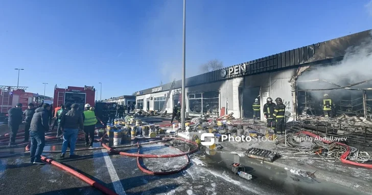 В Баку планировался перенос объектов с территории, где произошел пожар