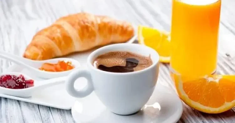 Acqarına yemək tövsiyə edilməyən 5 qida növü