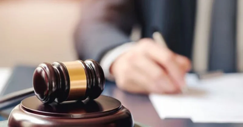 İki nəfərin üç milyon manatını mənimsəyən şəxsin məhkəməsi başlayıb