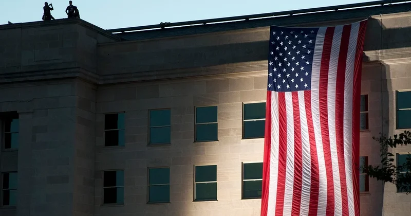 ABŞ NATO dakı bəzi hərbçilərini Qrenlandiya gərginliyi fonunda çıxarır