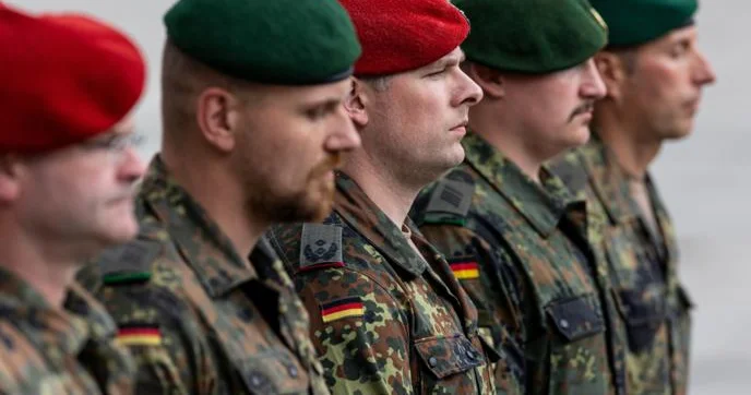 Almaniya silahlı qüvvələri şəxsi heyətinin sayı son 12 ilin ən yüksək səviyyəsinə 184.200 nəfərə çatıb