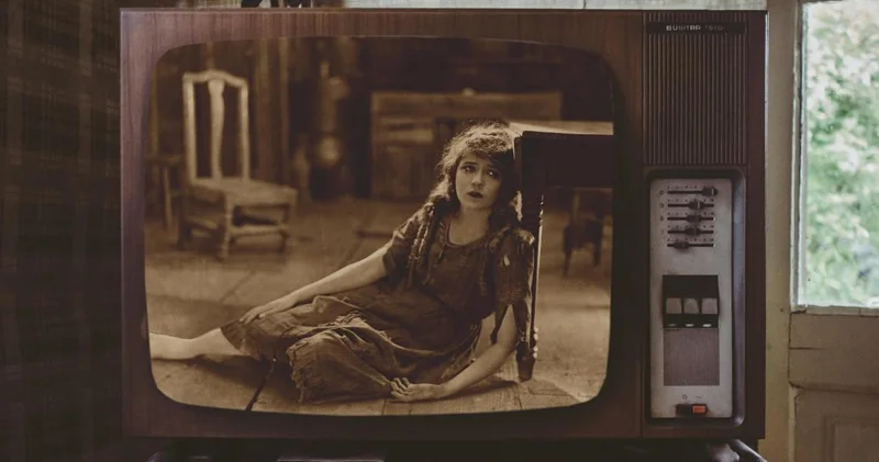 SSRİ də məişət texnikası neçəyə idi Orta maaşla nə almaq olardı?