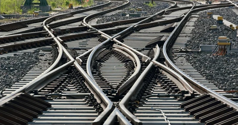 Dünyada bir metr belə dəmir yolu olmayan 9 böyük ölkə