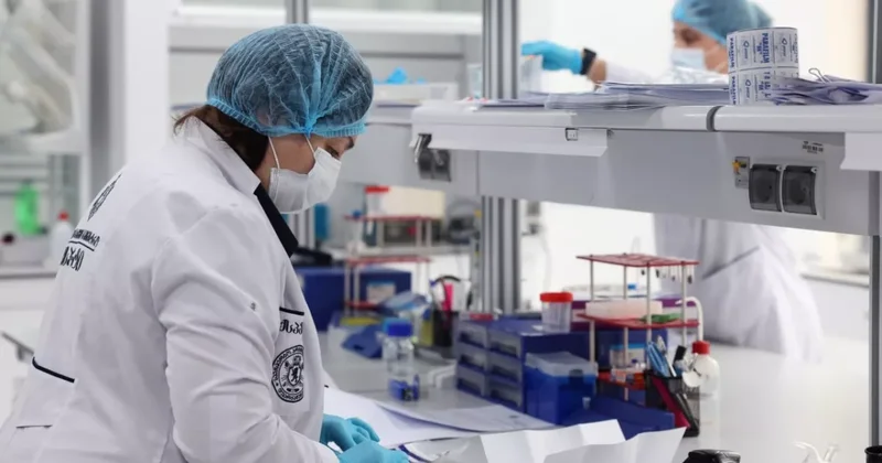 Власти США передали МВД Грузии лабораторию для осмотра пострадавших ФОТО