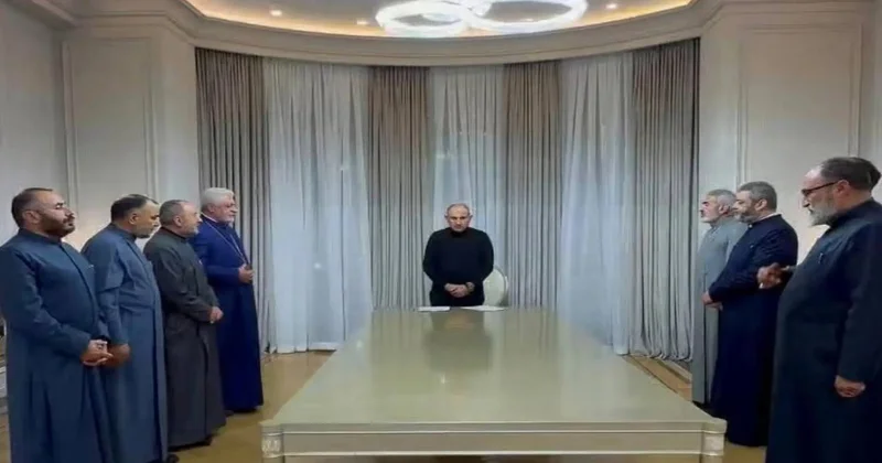 Paşinyanı dəstəkləyən yepiskoplar din xadimlərini II Qareginin toplantısına qatılmamağa çağırıb