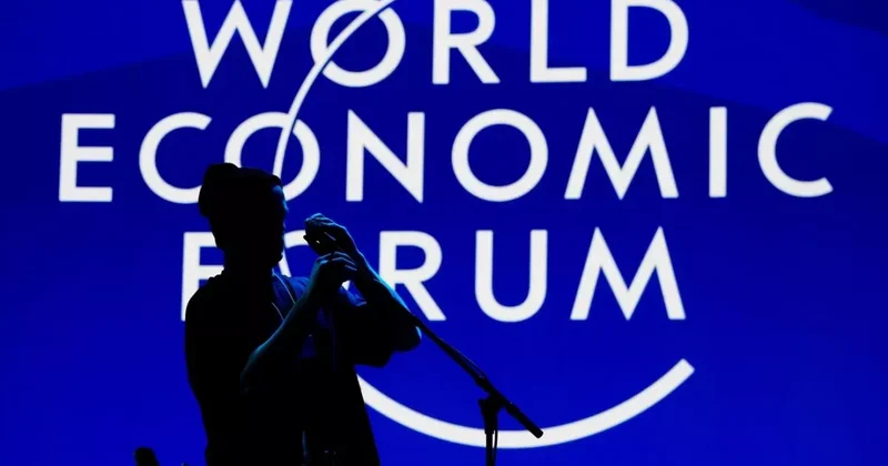 FT: Всемирный экономический форум может сменить место проведения