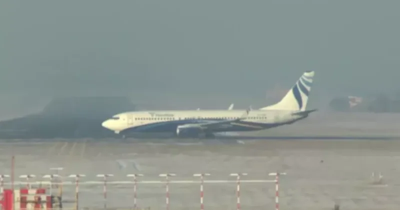 В Красноярске аварийно сел самолет Uzbekistan Airways