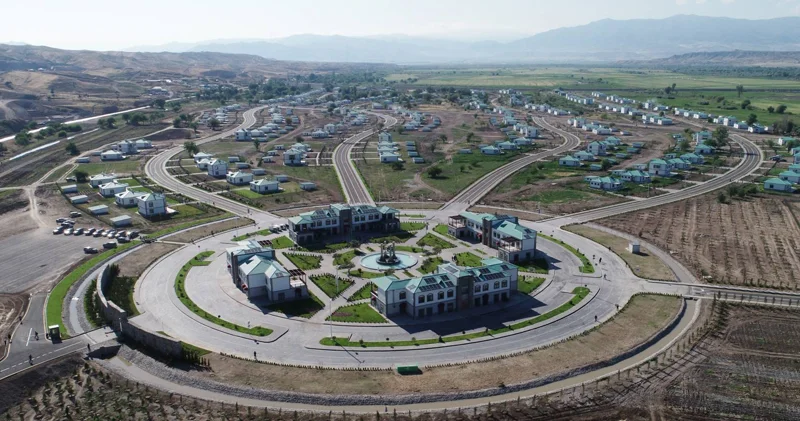 Qarabağ və Şərqi Zəngəzurda işçilərin maaşı azdır? İqtisadçıdan açıqlama