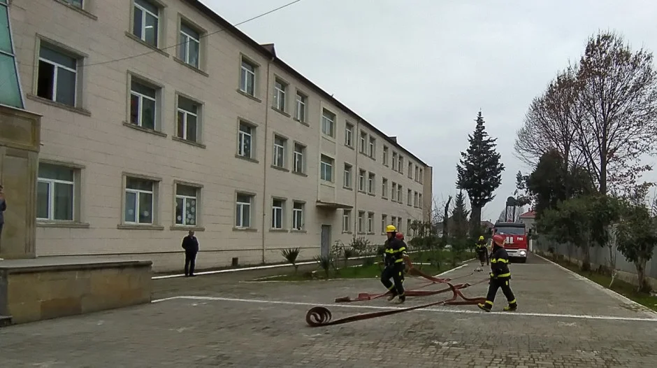 FHN “Məktəblinin dostu” layihəsinin iştirakçıları üçün təlim keçirib VİDEO