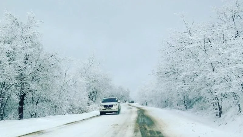 Qar intensivləşəcək, 21 dərəcə şaxta olacaq, yollar buz bağlayacaq Sabahın havası