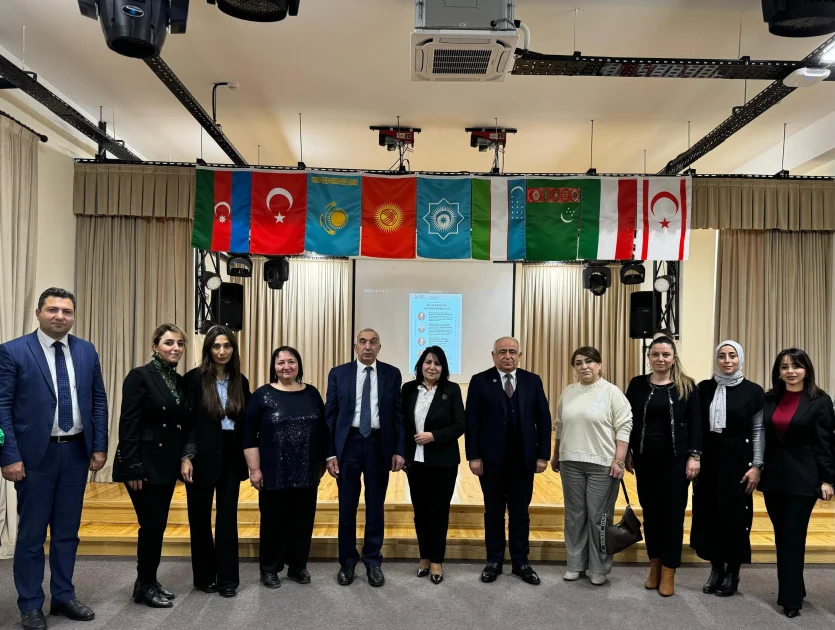 “Dil və cəmiyyət: Müasir yanaşmalar” mövzusunda elmi praktik seminar keçirilib FOTOLAR