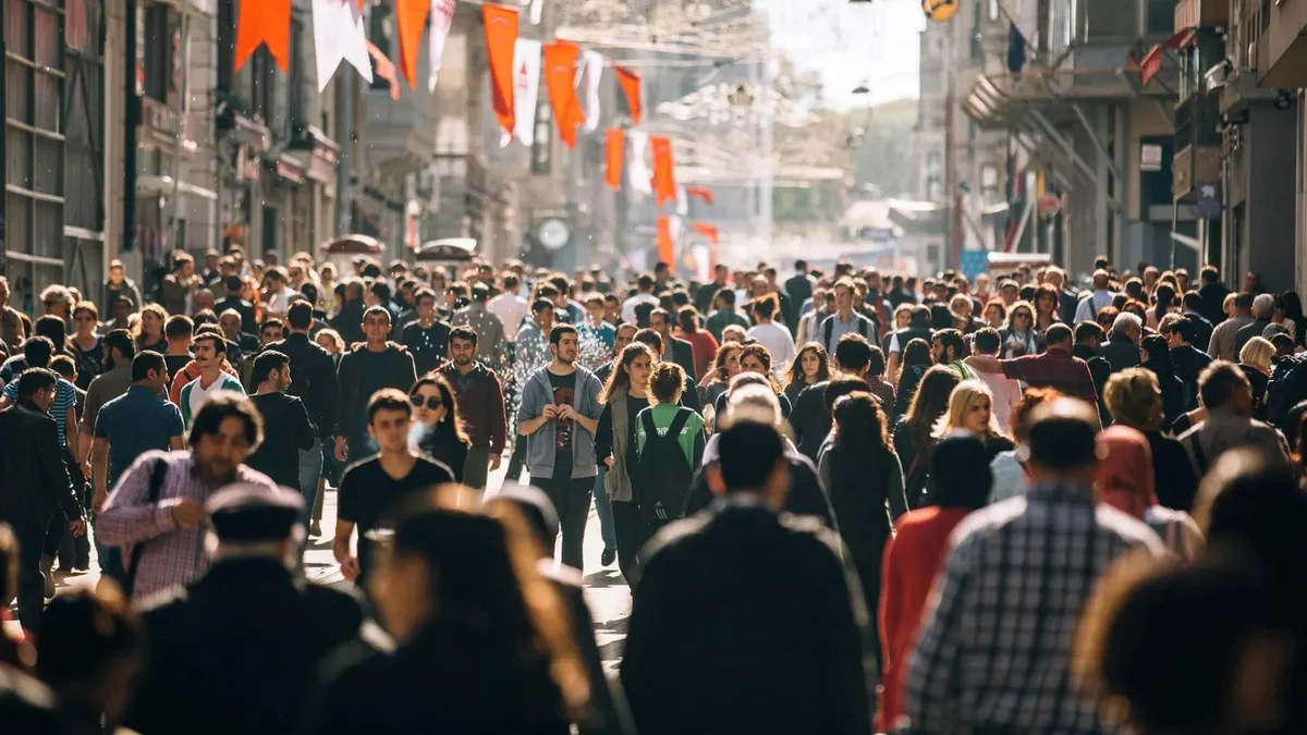 Səslərin yüksəkliyi hamilə qadınlar üçün mənfi təsir göstərir ŞƏRH EDİLDİ