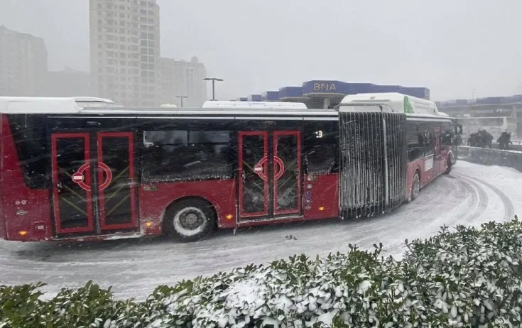 Bu gün avtobuslar bu saata qədər işləyəcək