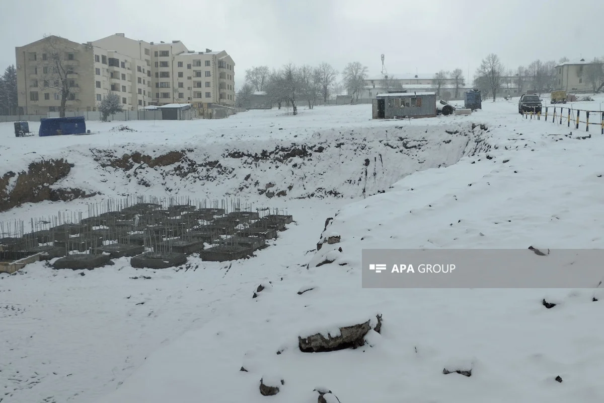 Xankəndidə Zəfər parkının salınması üçün 12,9 ha ərazidə işlər aparılır FOTO