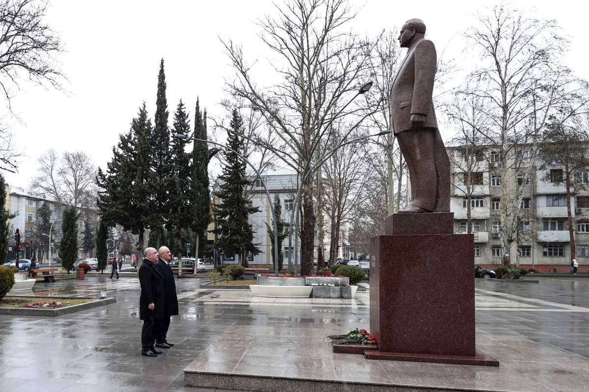 Dövlət Gömrük Komitəsinin sədri Mingəçevir şəhərində vətəndaşları qəbul edib