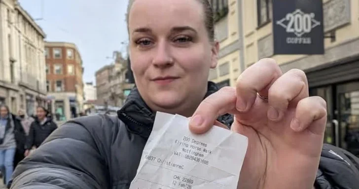 Британка стала самой богатой в мире, но может тратить деньги только на кофе и круассаны